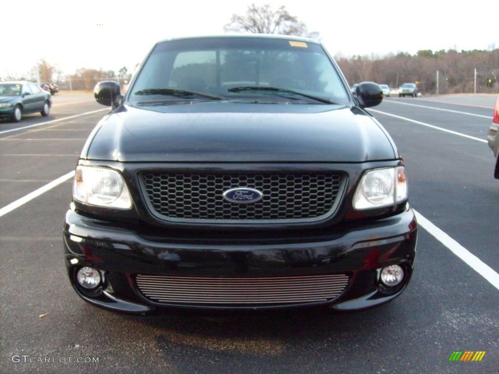 2000 F150 SVT Lightning - Black / Medium Graphite photo #2