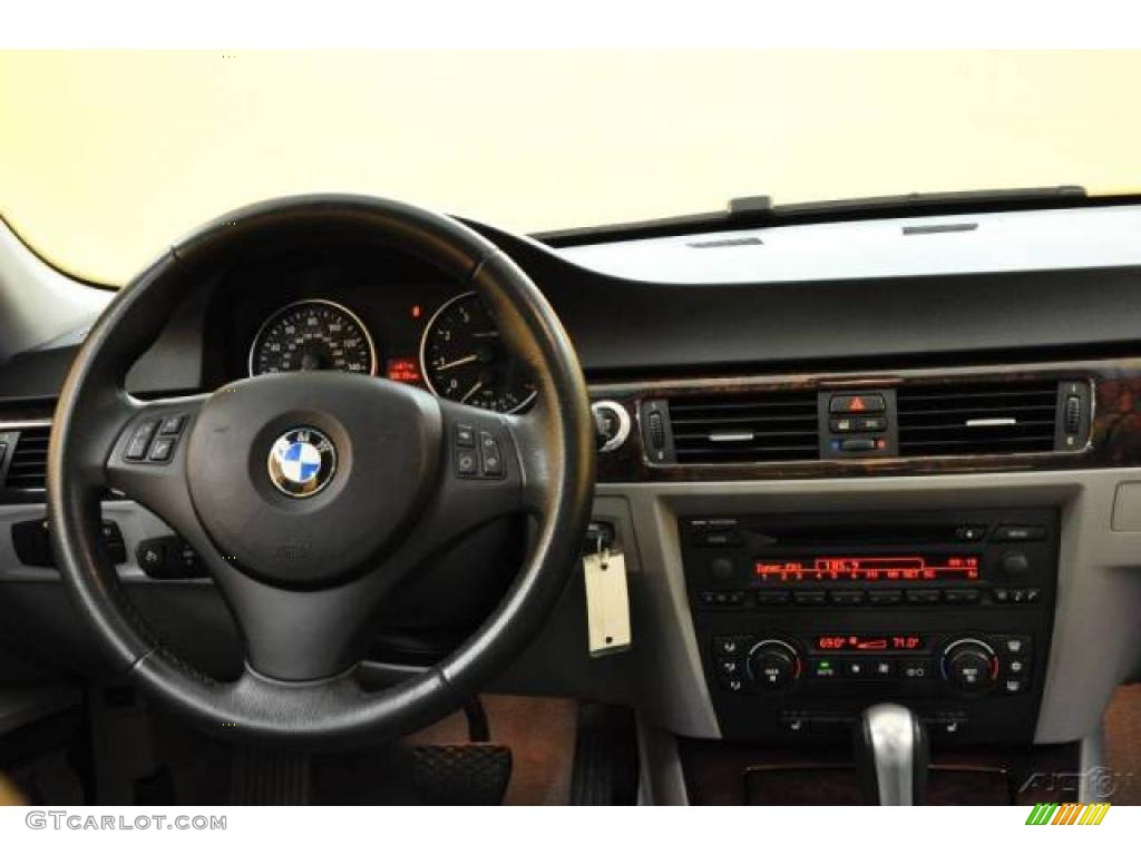 2006 3 Series 325xi Sedan - Titanium Silver Metallic / Grey photo #12