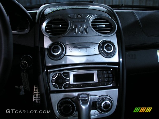 2006 Mercedes-Benz SLR McLaren Controls Photo #249731