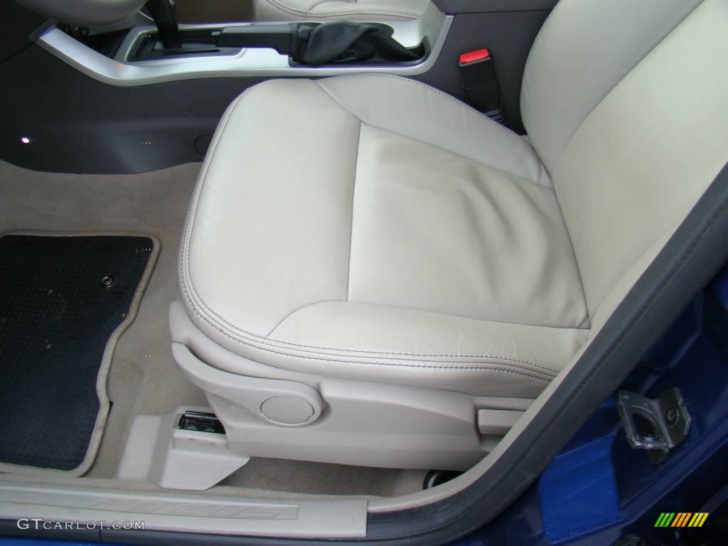 2009 Focus SEL Sedan - Vista Blue Metallic / Medium Stone photo #16