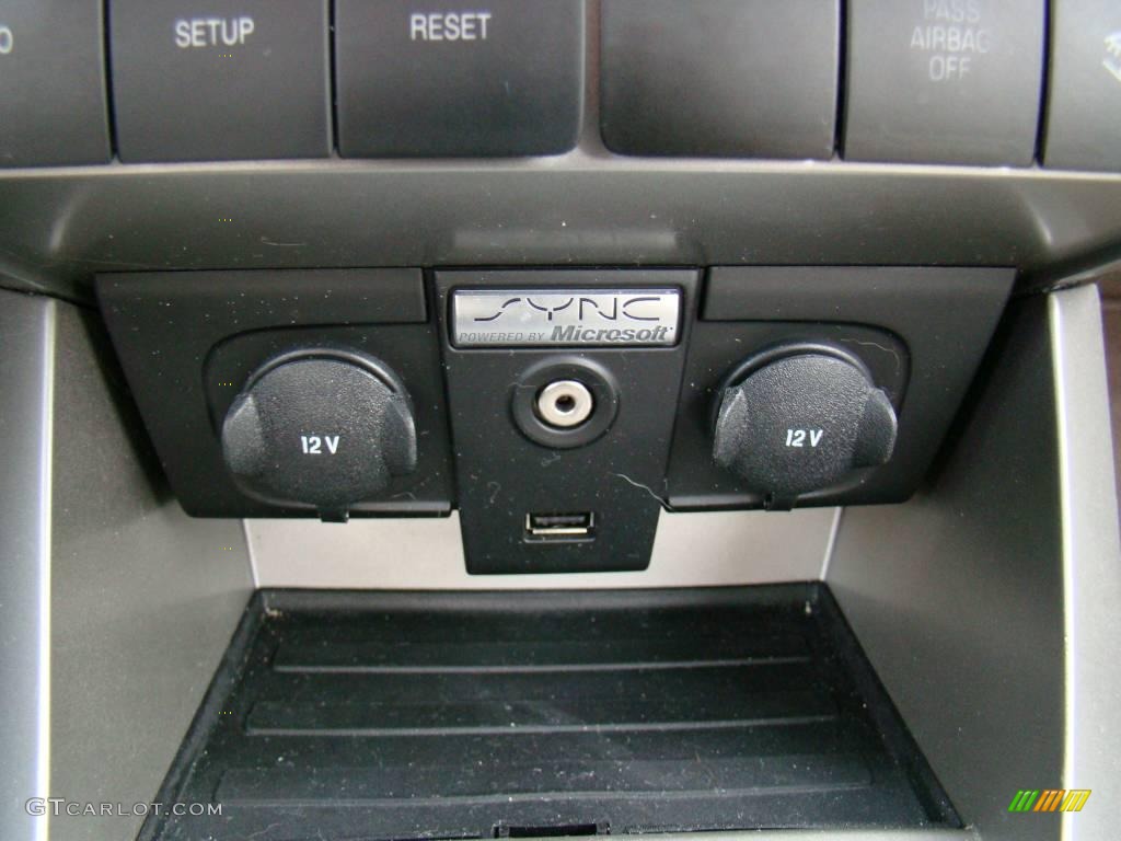 2009 Focus SEL Sedan - Vista Blue Metallic / Medium Stone photo #23