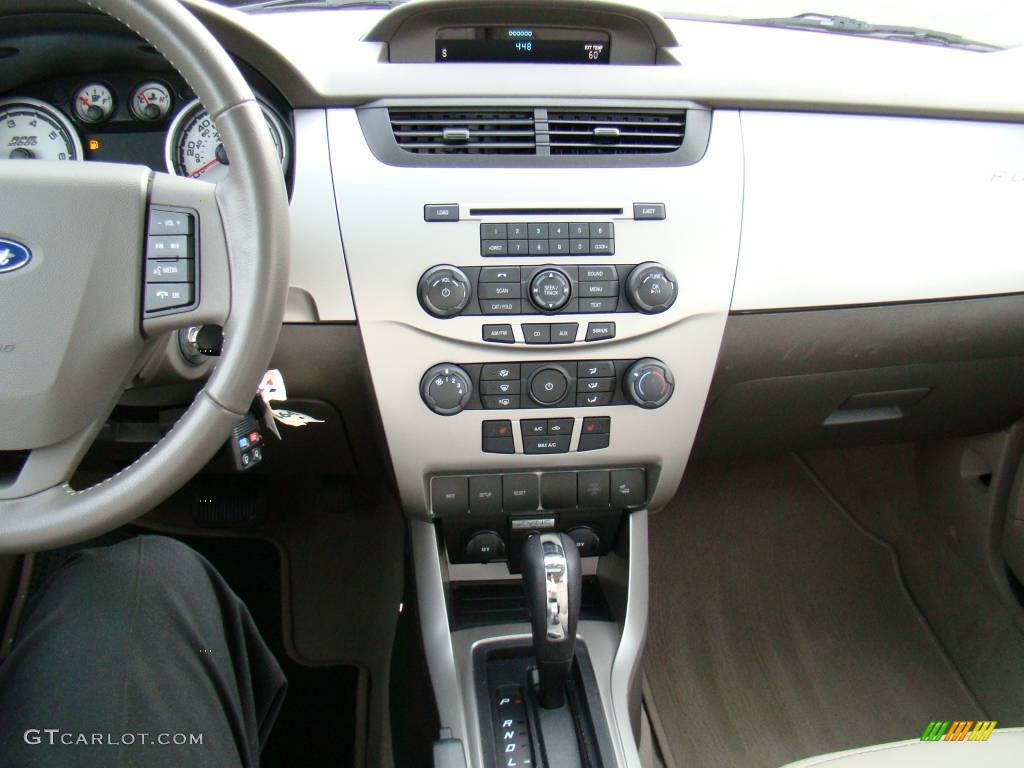 2009 Focus SEL Sedan - Vista Blue Metallic / Medium Stone photo #24