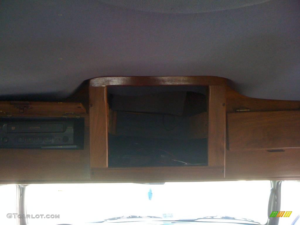 2001 Ram Van 1500 Passenger Conversion - Bright White / Mist Gray photo #34