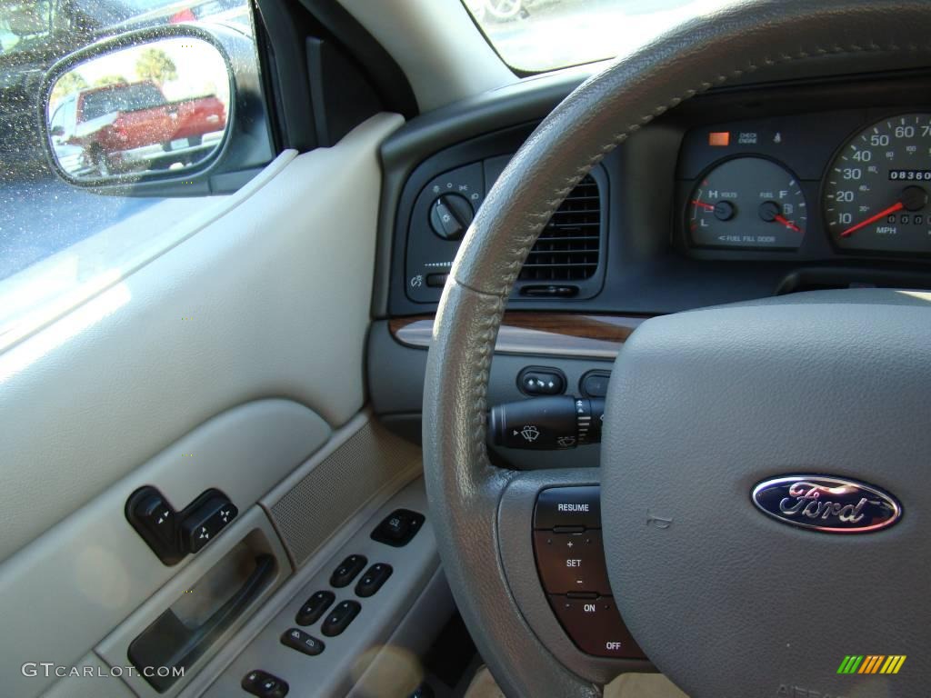 2005 Crown Victoria LX - Midnight Grey Metallic / Light Flint photo #23