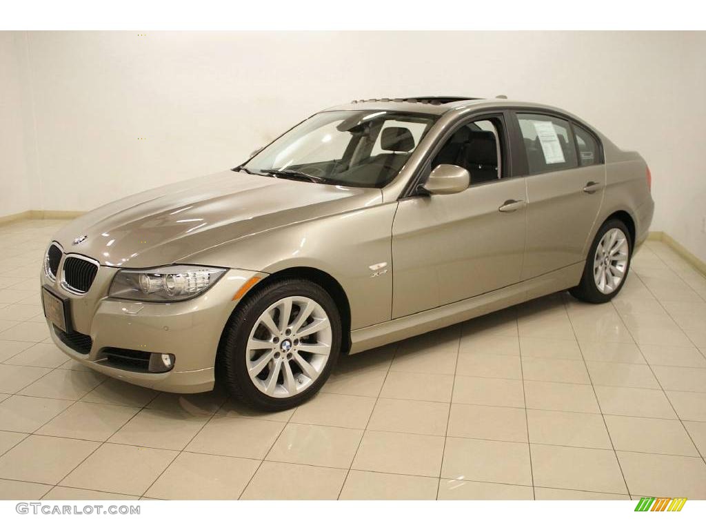 2010 3 Series 328i xDrive Sedan - Platinum Bronze Metallic / Black Dakota Leather photo #3