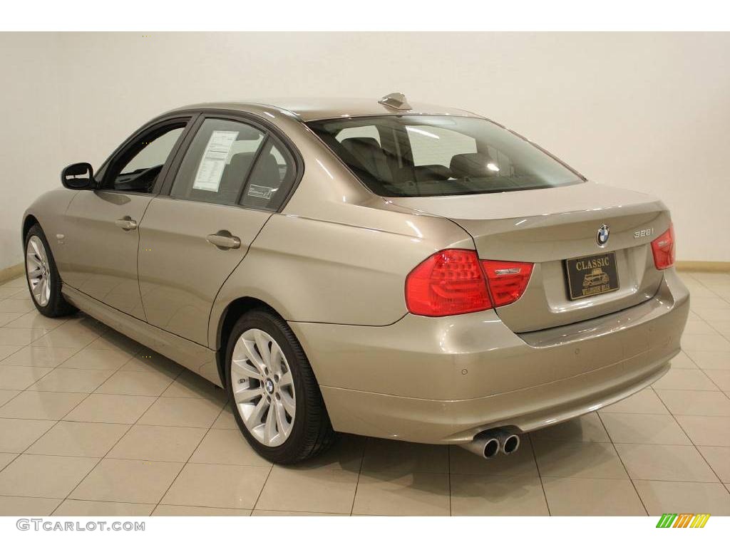 2010 3 Series 328i xDrive Sedan - Platinum Bronze Metallic / Black Dakota Leather photo #5