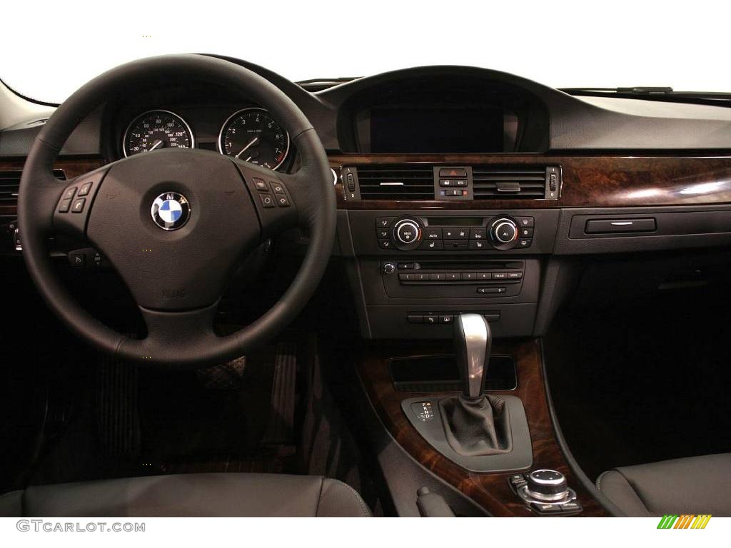 2010 3 Series 328i xDrive Sedan - Platinum Bronze Metallic / Black Dakota Leather photo #26
