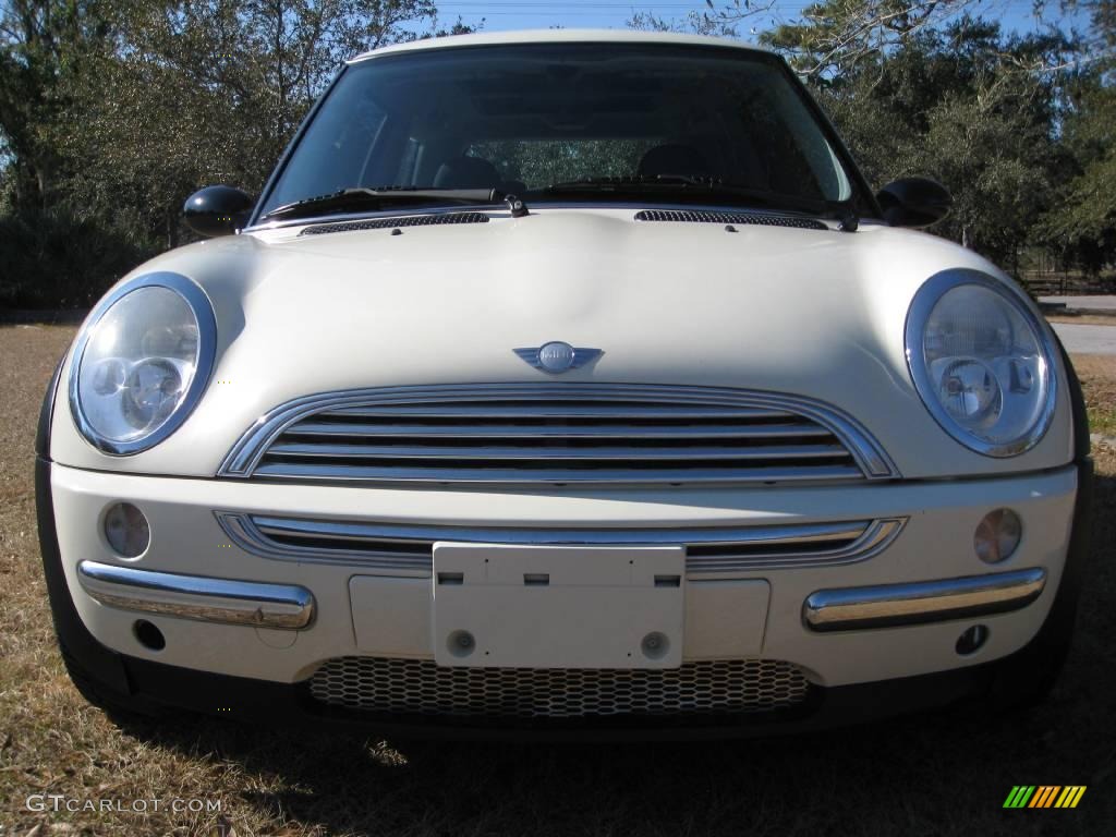 2004 Cooper Hardtop - Pepper White / Panther Black photo #1