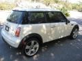 2004 Pepper White Mini Cooper Hardtop  photo #12