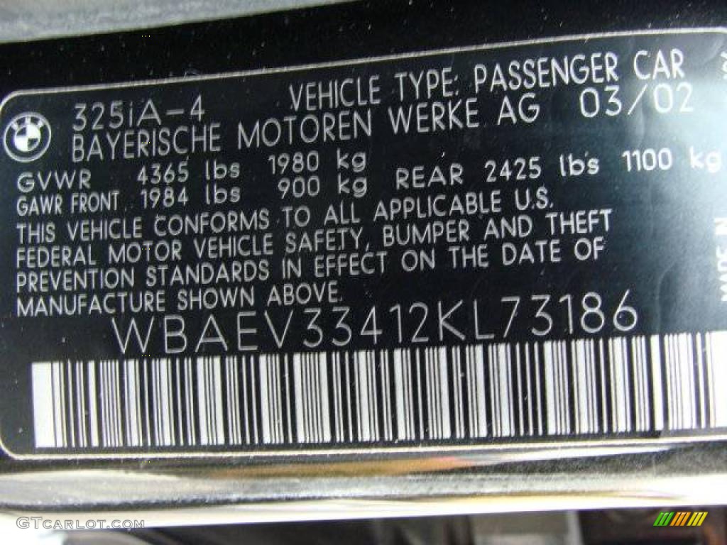 2002 3 Series 325i Sedan - Jet Black / Grey photo #15