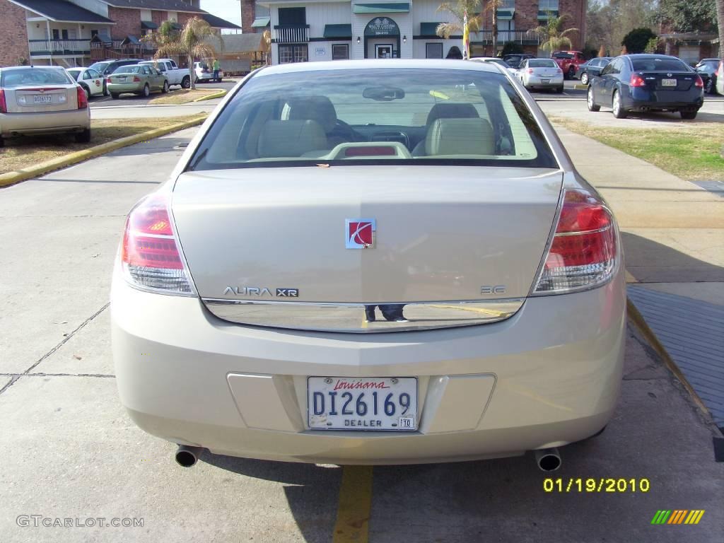 2009 Aura XR V6 - Gold Mist Metallic / Tan photo #2