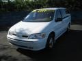 Arctic White 1999 Oldsmobile Silhouette GLS
