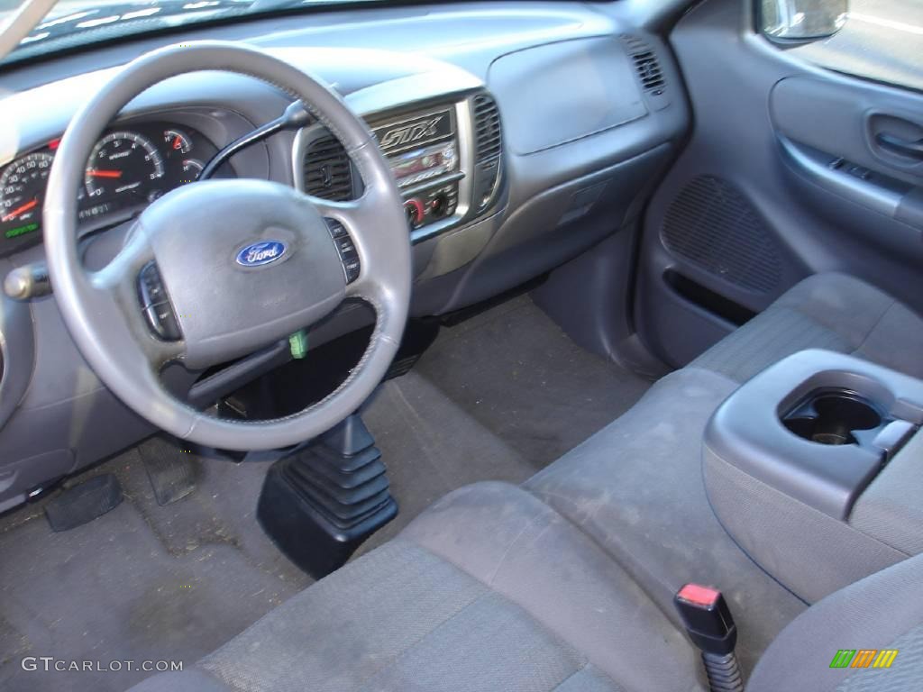 2003 F150 STX SuperCab 4x4 - Silver Metallic / Dark Graphite Grey photo #11