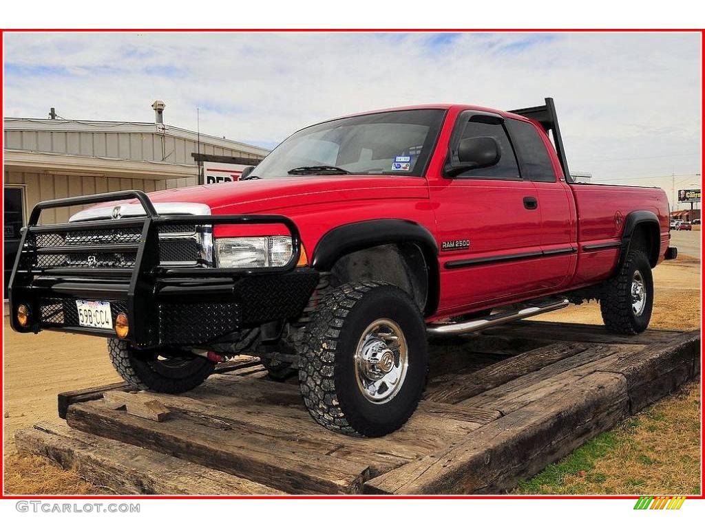 1998 Ram 2500 Laramie Extended Cab 4x4 - Flame Red / Gray photo #1