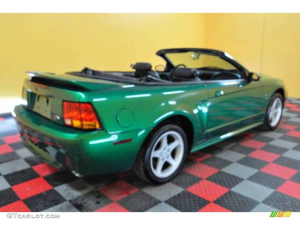 1999 Mustang SVT Cobra Convertible - Electric Green Metallic / Dark Charcoal photo #2