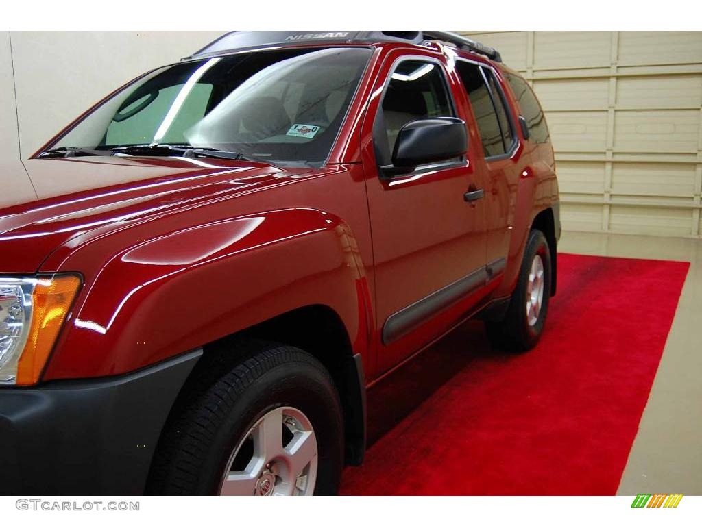 2005 Xterra S - Red Brawn Pearl / Steel/Graphite photo #15