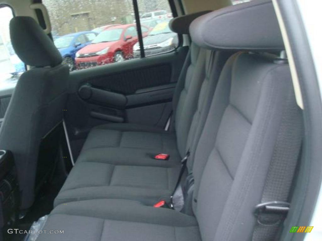 2010 Explorer XLT 4x4 - White Suede / Black photo #11