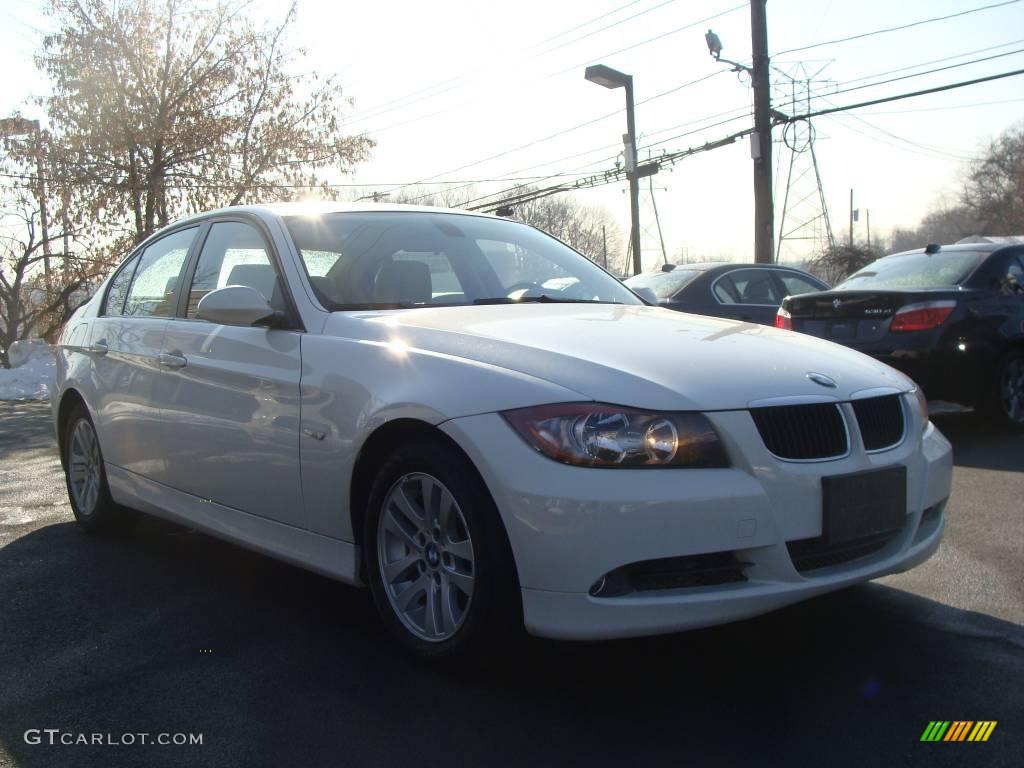 2006 3 Series 325i Sedan - Alpine White / Beige photo #3