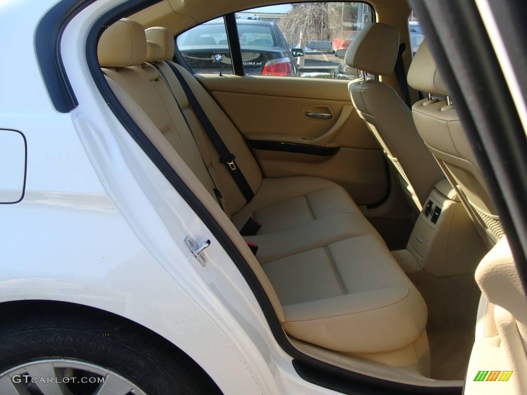 2006 3 Series 325i Sedan - Alpine White / Beige photo #9