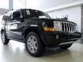 2010 Brilliant Black Crystal Pearl Jeep Commander Limited  photo #4