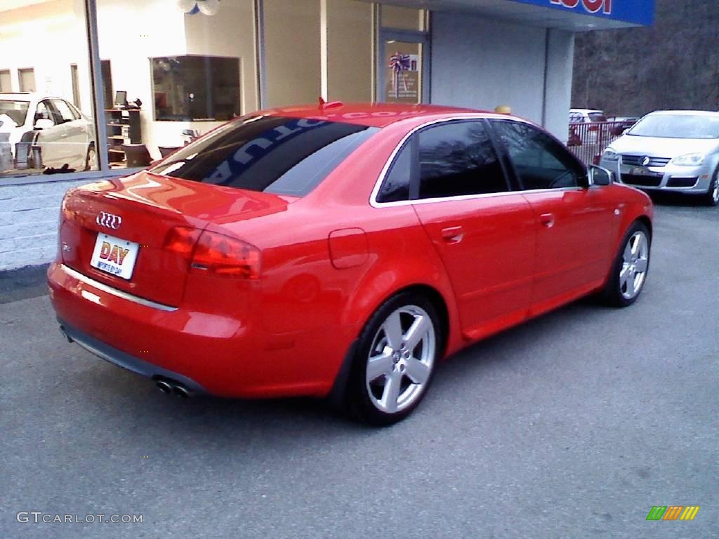 2005 S4 4.2 quattro Sedan - Brilliant Red / Silver photo #7