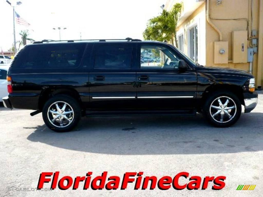 2003 Suburban 1500 LT - Black / Tan/Neutral photo #4