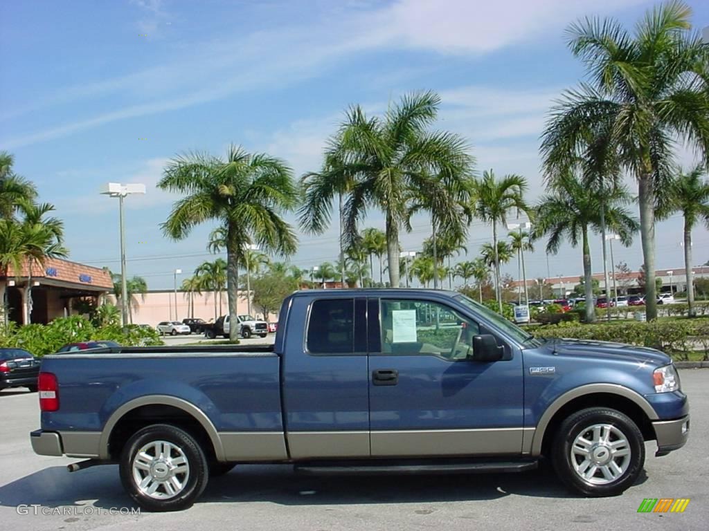 2004 F150 Lariat SuperCab - Medium Wedgewood Blue Metallic / Tan photo #2