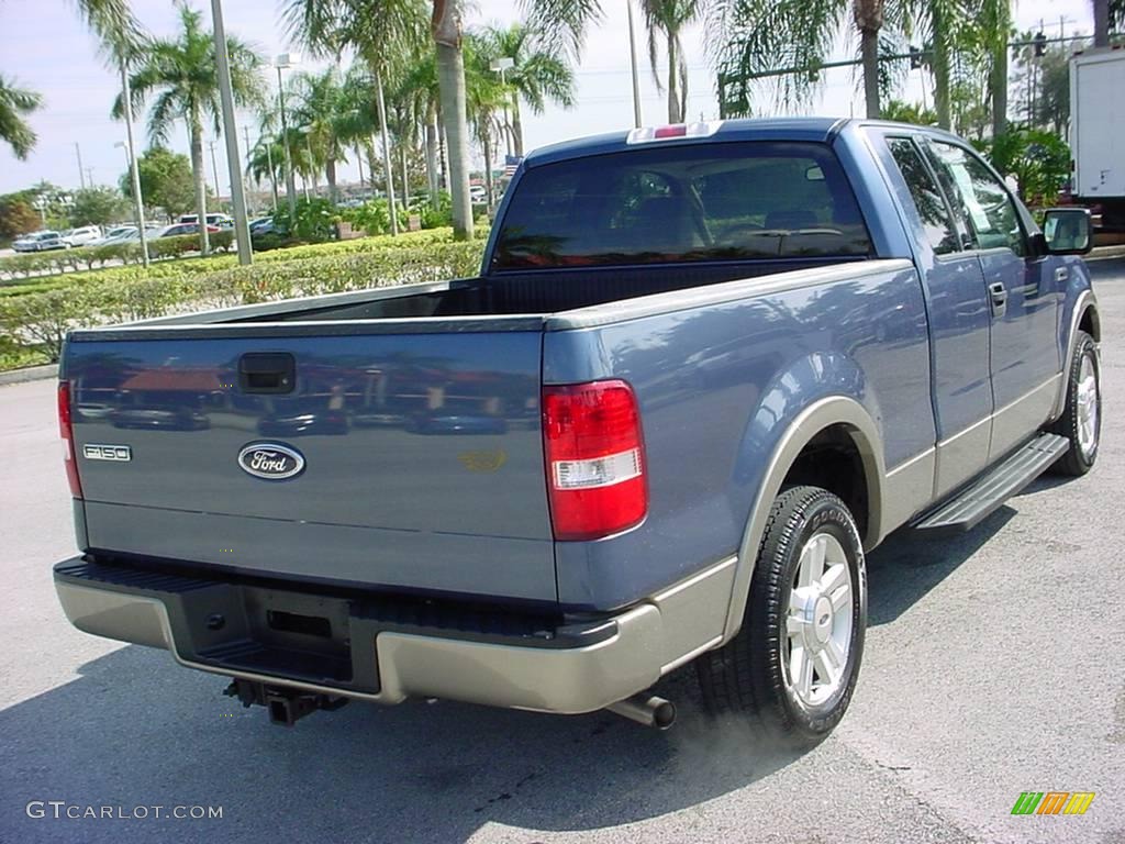 2004 F150 Lariat SuperCab - Medium Wedgewood Blue Metallic / Tan photo #3