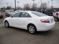 Super White - Camry LE Photo No. 4