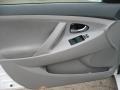 Super White - Camry LE Photo No. 7