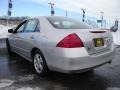 2006 Alabaster Silver Metallic Honda Accord SE Sedan  photo #3