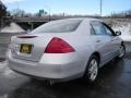 2006 Alabaster Silver Metallic Honda Accord SE Sedan  photo #5
