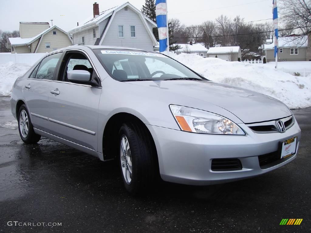 2006 Accord SE Sedan - Alabaster Silver Metallic / Black photo #7