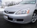 2006 Alabaster Silver Metallic Honda Accord SE Sedan  photo #9