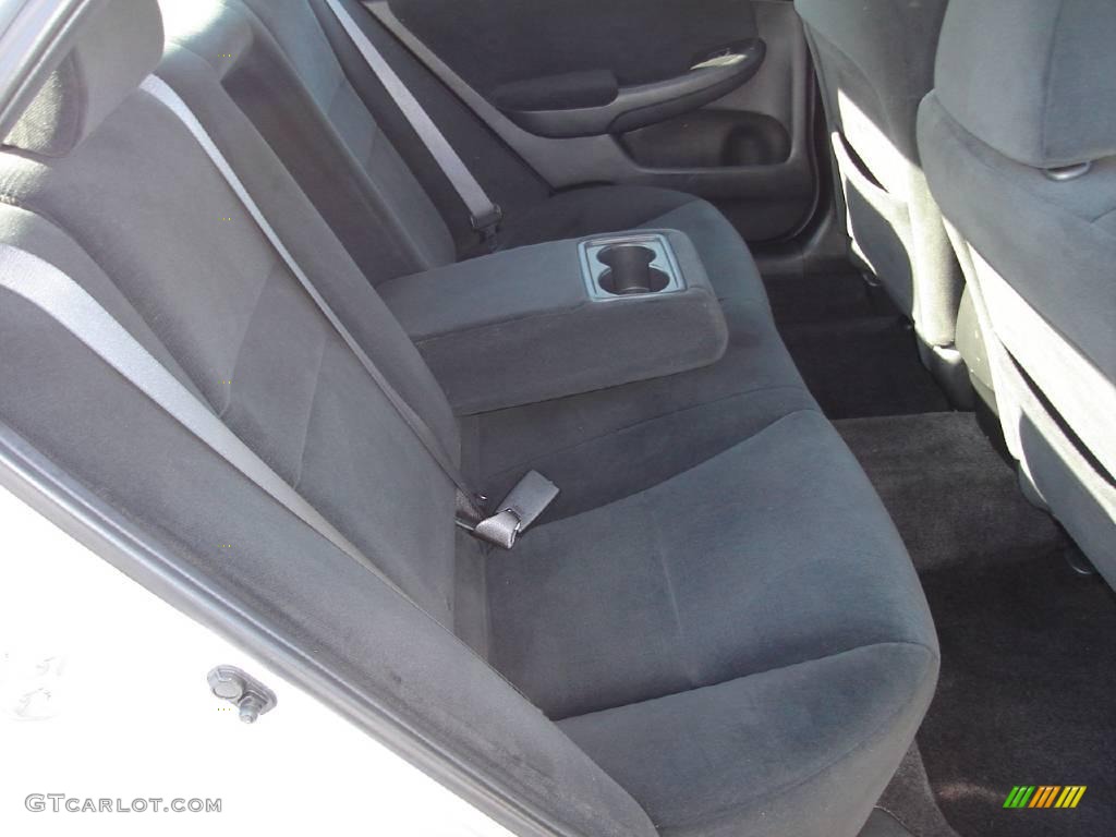2006 Accord LX Sedan - Alabaster Silver Metallic / Black photo #14