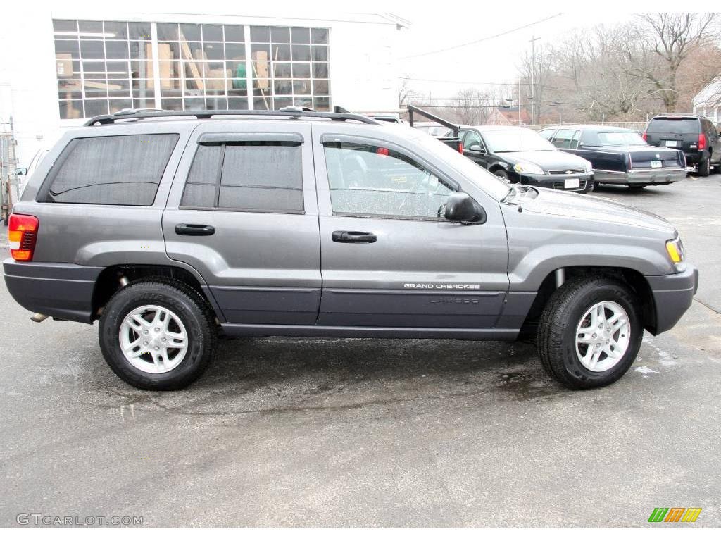 2004 Grand Cherokee Laredo 4x4 - Graphite Metallic / Dark Slate Gray photo #4