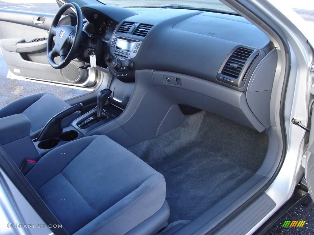 2006 Accord LX Sedan - Alabaster Silver Metallic / Gray photo #18