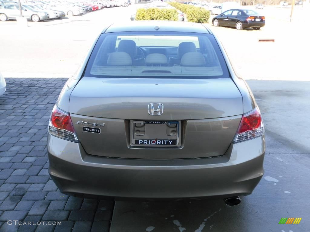 2006 Accord EX-L V6 Sedan - Desert Mist Metallic / Ivory photo #3