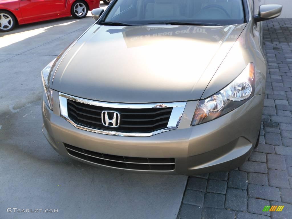 2006 Accord EX-L V6 Sedan - Desert Mist Metallic / Ivory photo #6