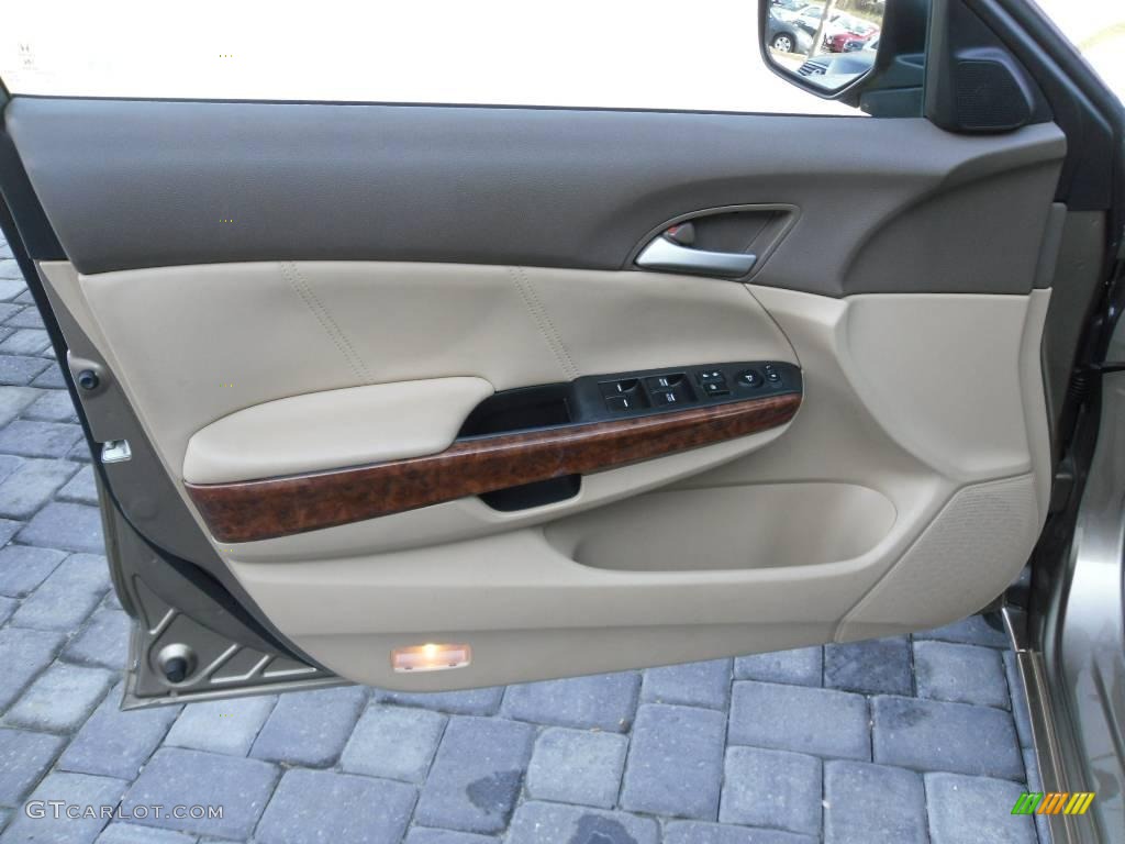 2006 Accord EX-L V6 Sedan - Desert Mist Metallic / Ivory photo #7