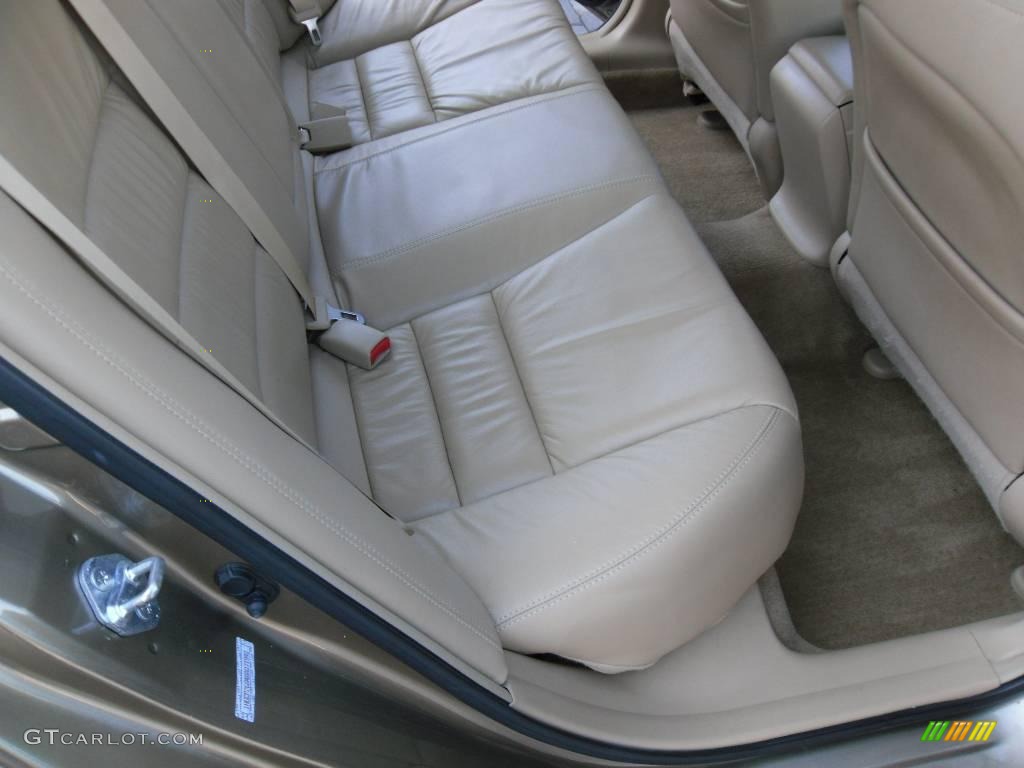 2006 Accord EX-L V6 Sedan - Desert Mist Metallic / Ivory photo #12