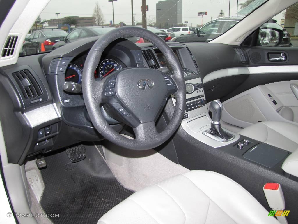 2009 Infiniti G 37 Coupe Stone Dashboard Photo #25017247