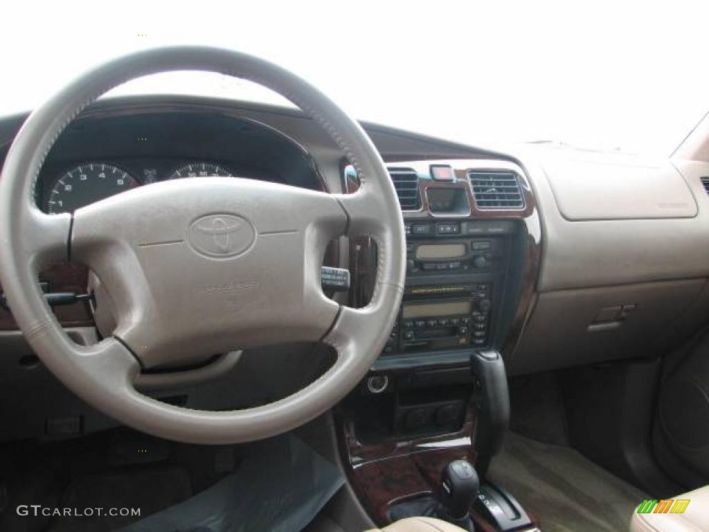 2002 4Runner Limited 4x4 - Black / Oak photo #8