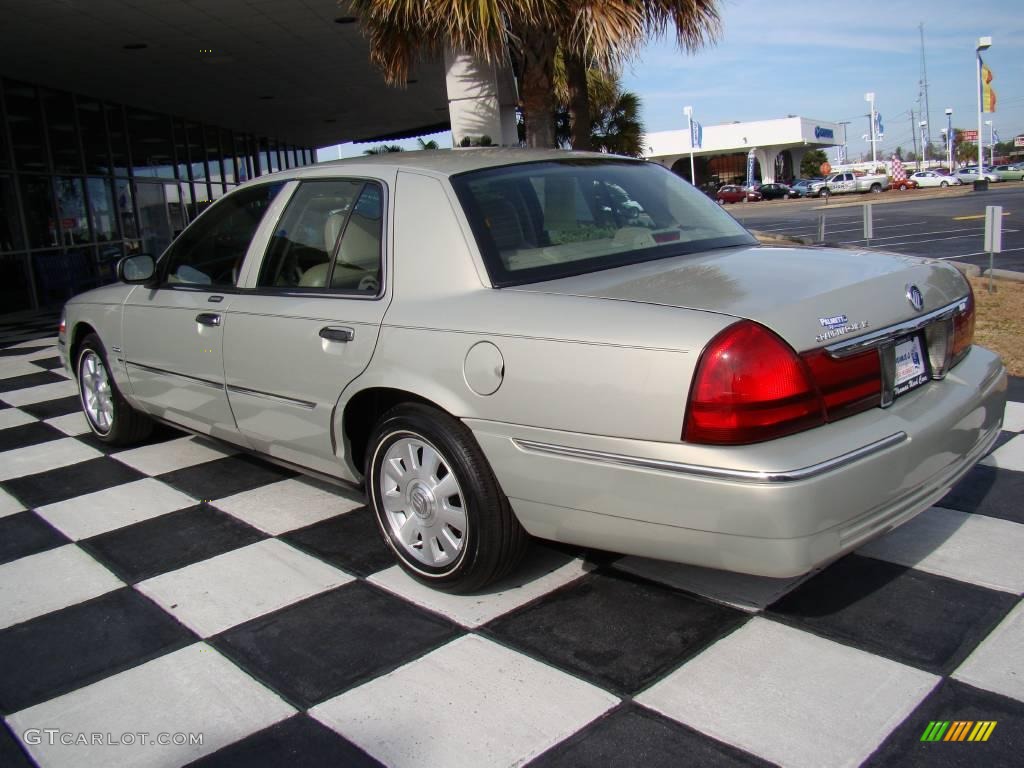 2004 Grand Marquis LS - Gold Ash Metallic / Medium Parchment photo #9
