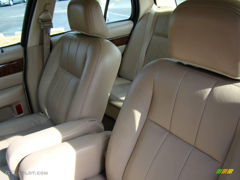 2004 Grand Marquis LS - Gold Ash Metallic / Medium Parchment photo #12