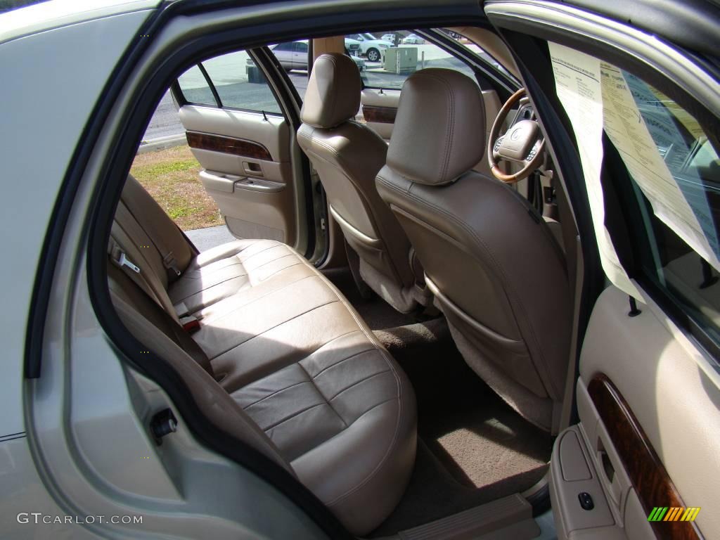 2004 Grand Marquis LS - Gold Ash Metallic / Medium Parchment photo #17