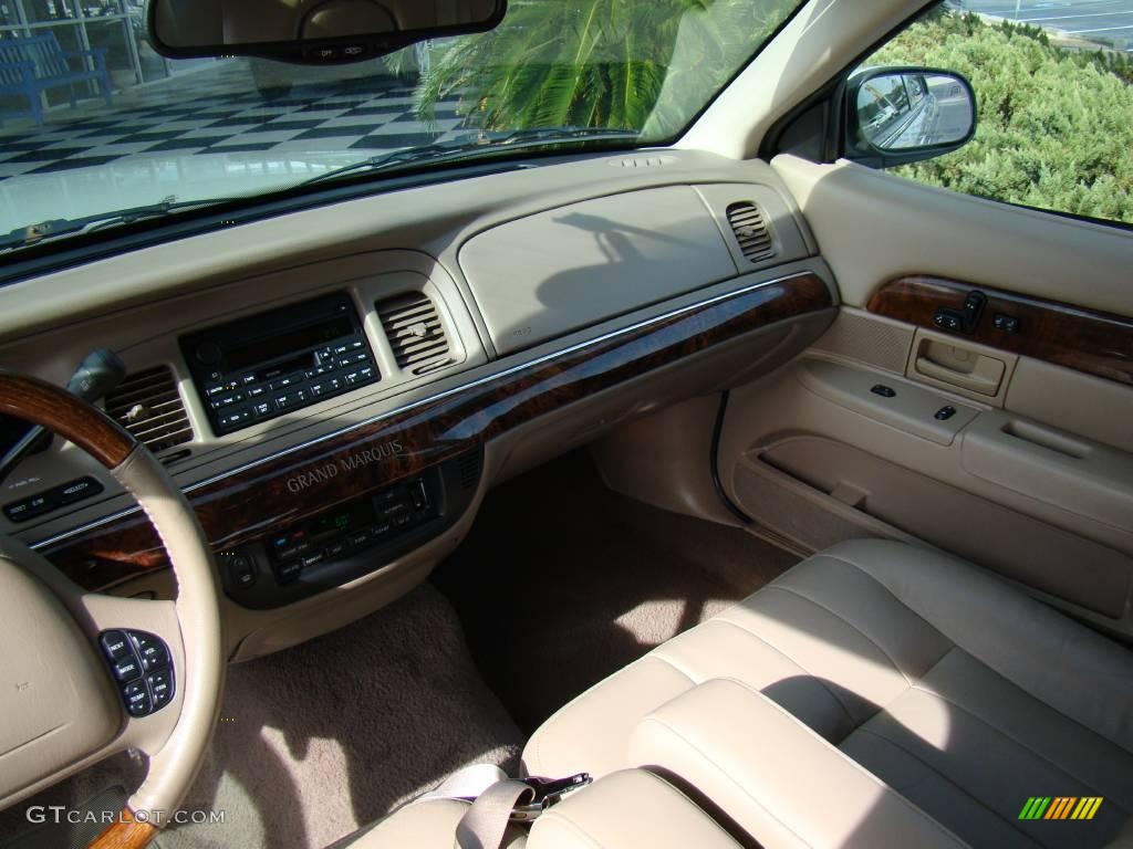 2004 Grand Marquis LS - Gold Ash Metallic / Medium Parchment photo #20