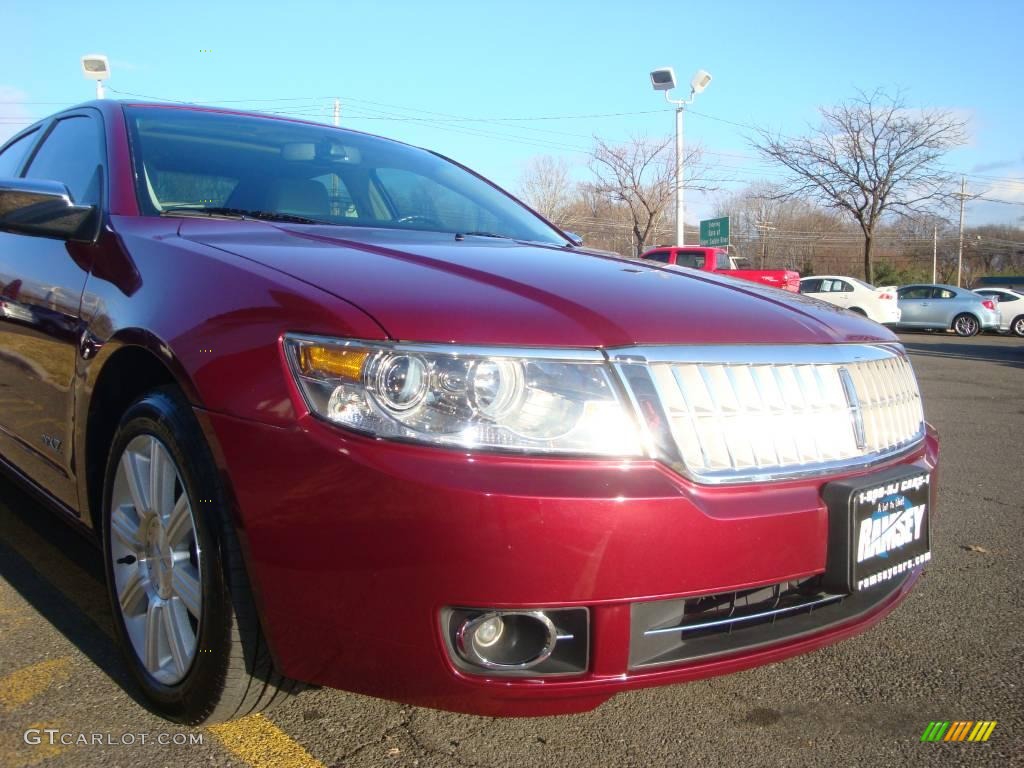 2007 MKZ Sedan - Merlot Metallic / Light Stone photo #23