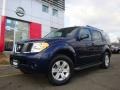 Majestic Blue Metallic - Pathfinder LE 4x4 Photo No. 4