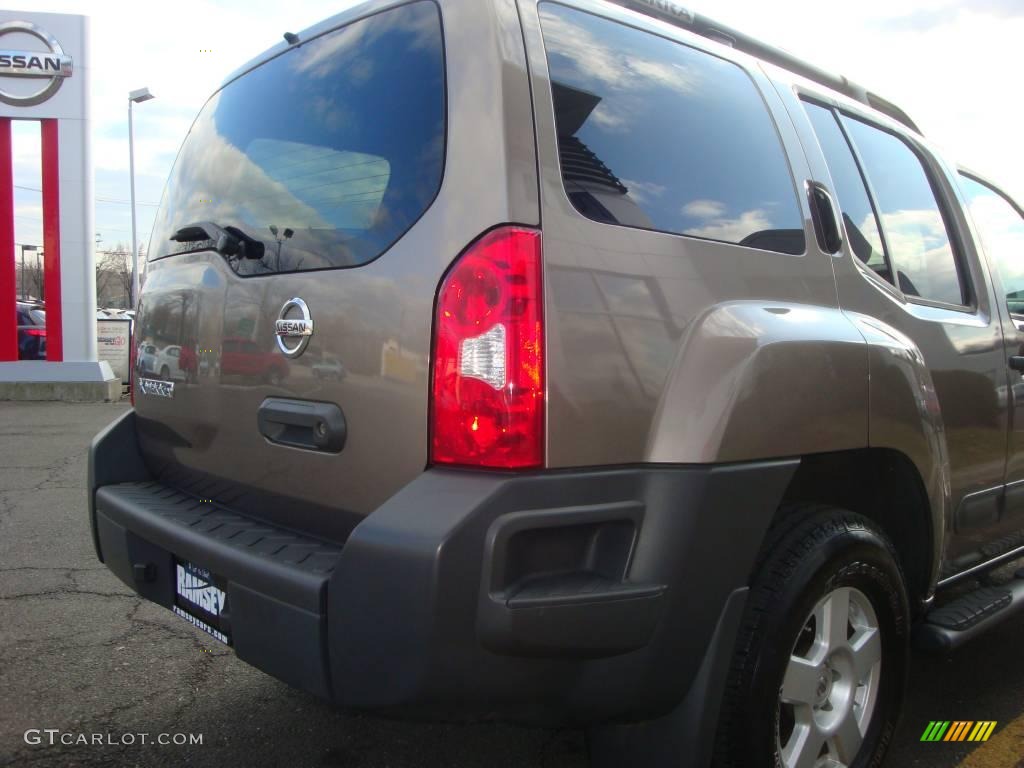 2006 Xterra S 4x4 - Granite Metallic / Steel/Graphite photo #20